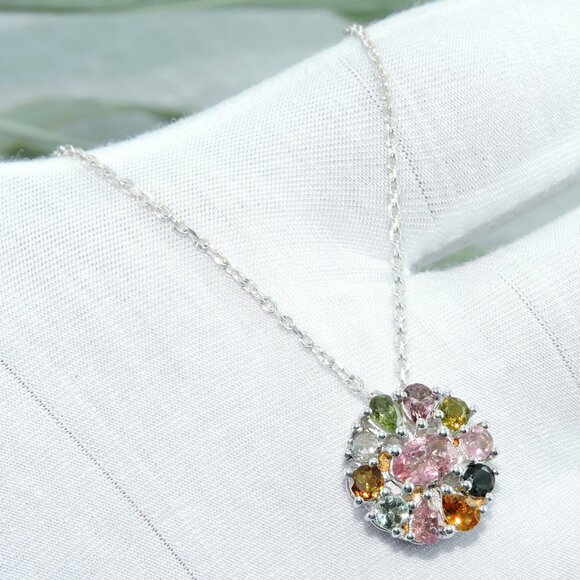 Tourmaline Gemstone Silver Pendant Necklace for Womens - Picture 4 of 9